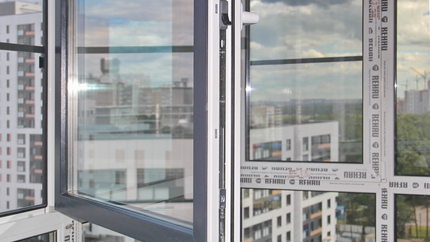 Остекление панорамного балкона в ЖК Гринада